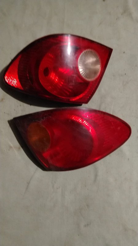 Faro Trasero Toyota Corolla Amreicano RH