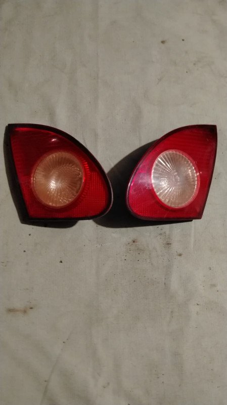 Faro Trasero Baul Toyota Corolla Americano LH