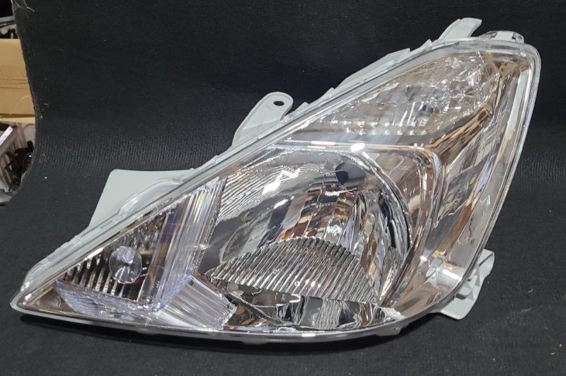 Faro delantero Toyota Allion 02/04 LH 