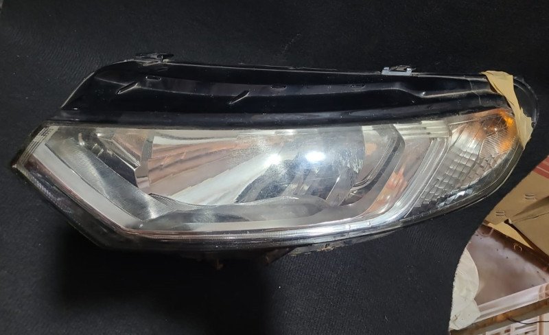 Faro delantero Ford Eco Sport LH