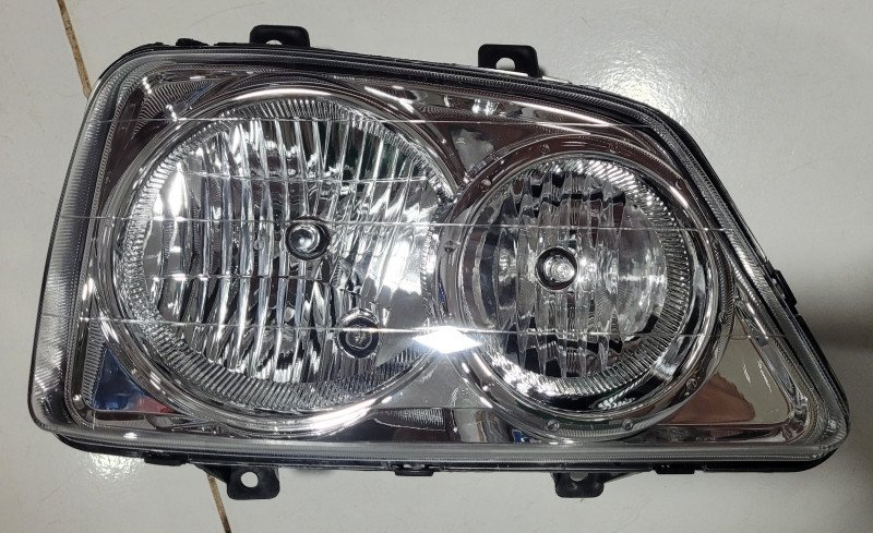 Faro delantero toyota Terios RH