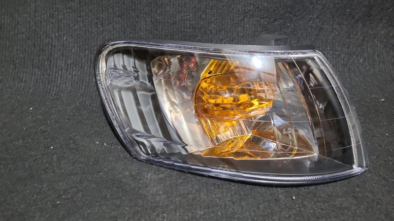 Faro Esquinero Corolita (fondo negro) 99 RH