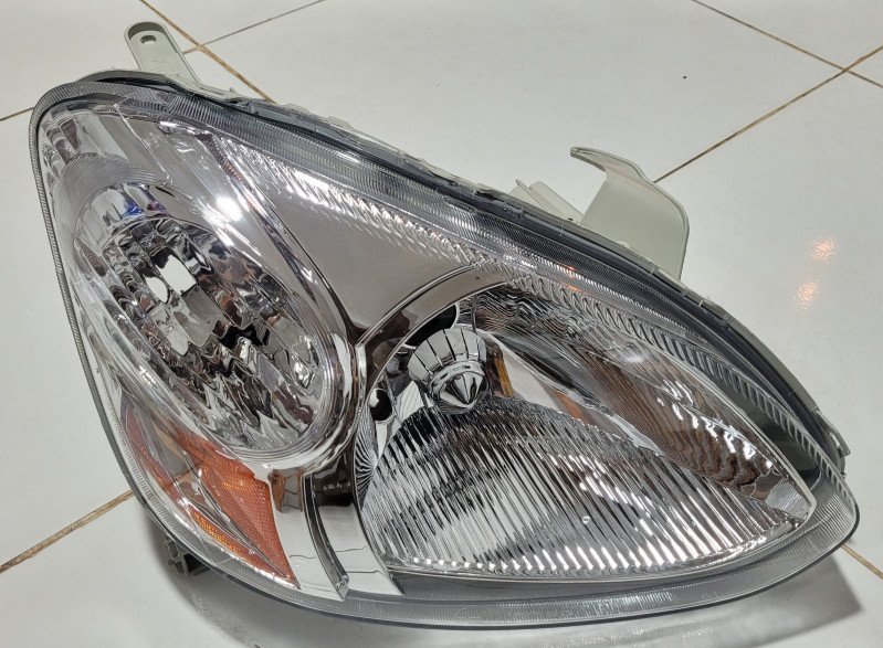 Faro delantero Toyota New  Platz 03/04 RH 