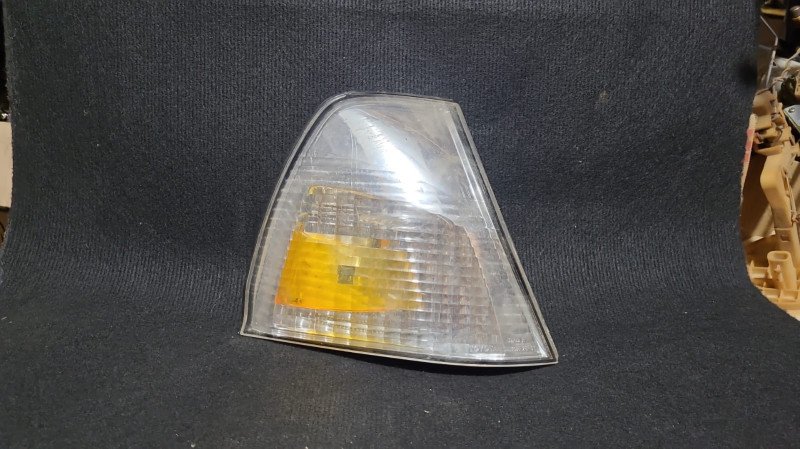 Faro Esquinero Gran Hiace RH