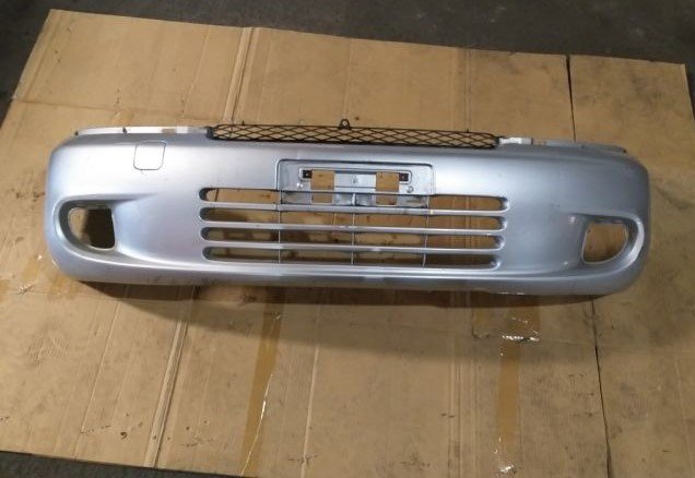 Paragolpe envolvente delantero Funcargo 01 (usado)