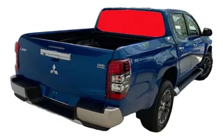 Luneta Mitsubishi L200