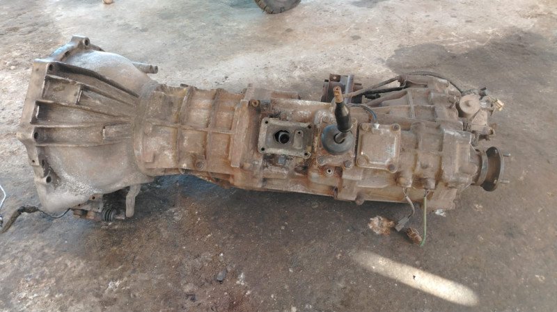 Caja mecanica 4x4 Toyota Surf Hilux