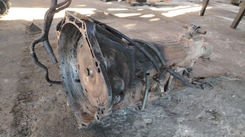 Caja Automatica 4x2 Toyota Regius 