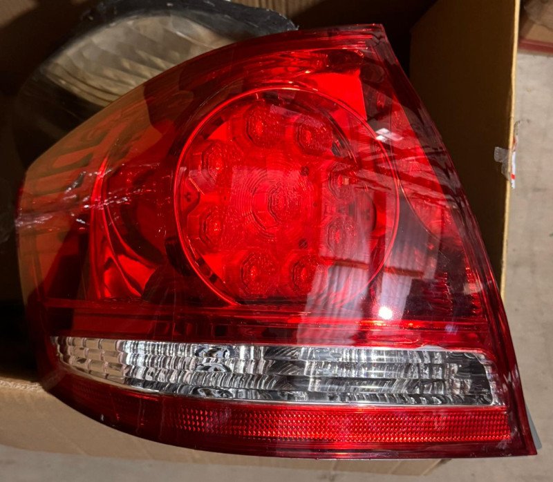 Faro Trasero Toyota Allion 05 Led RH