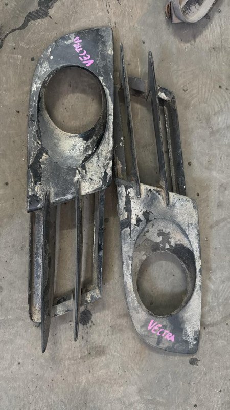 Tapa de busca huella Vectra RH 