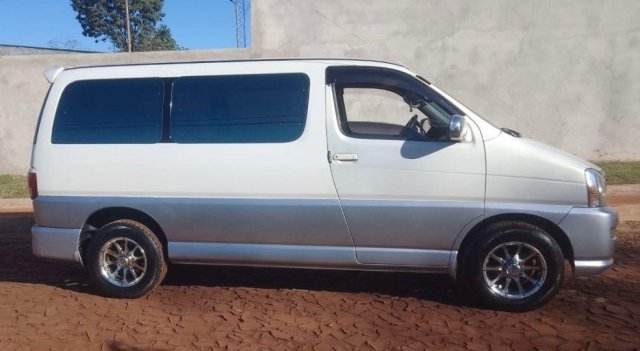Vidrio lateral corredizo Grand Hiace (modelo viejo) RH