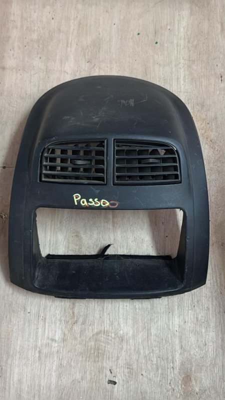 Moldura de Toyota Passo 