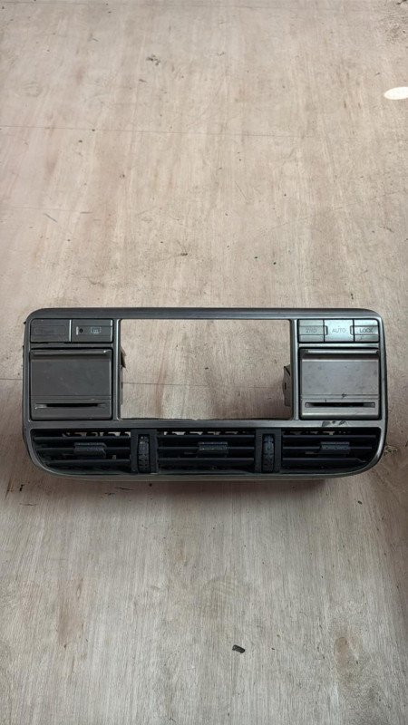 Moldura de Toyota Xtrail 