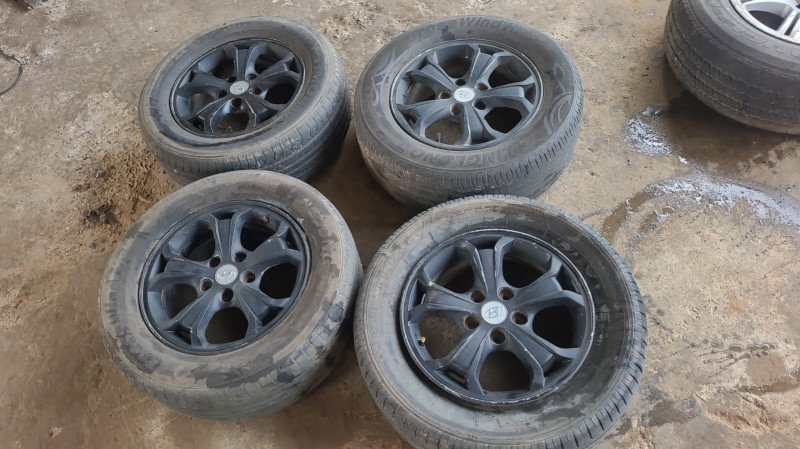 Juego de llantas Hyundai Tucson 