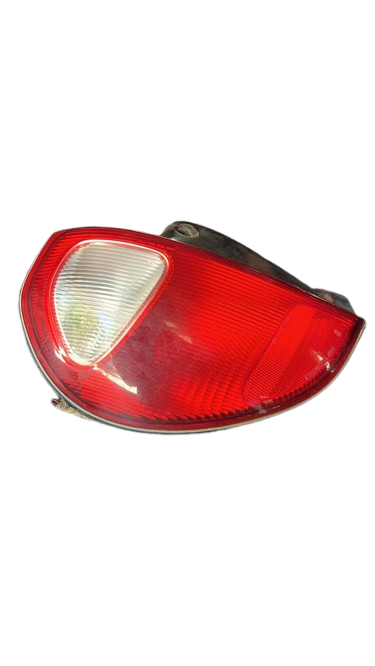 Faro trasero LH Toyota Duet