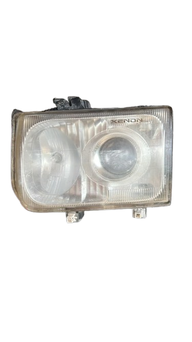Faro DEL LH NISSAN REGULUS