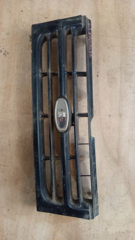 Parrilla frontal Kia Sportage